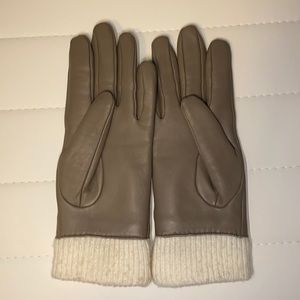 Charter Club Women’s Leather Gloves, size Medium